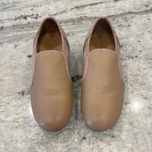 Weissman - Slip-on stretch tap shoes